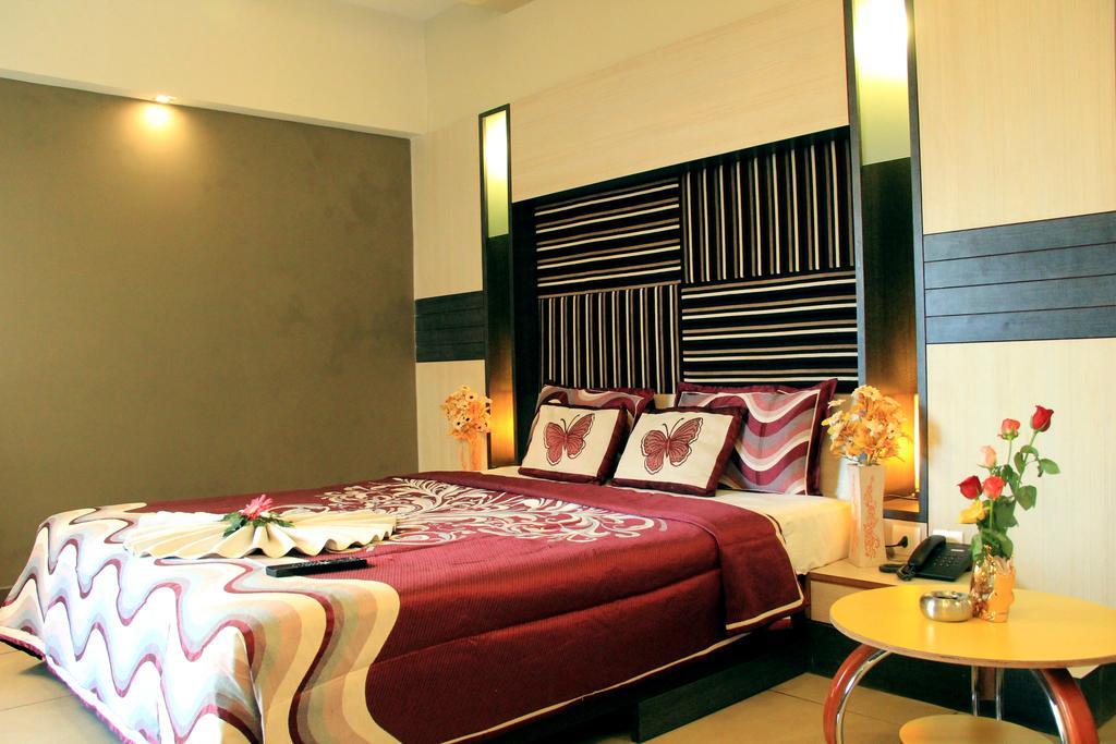 Hotel Sun Park Puducherry Zimmer foto