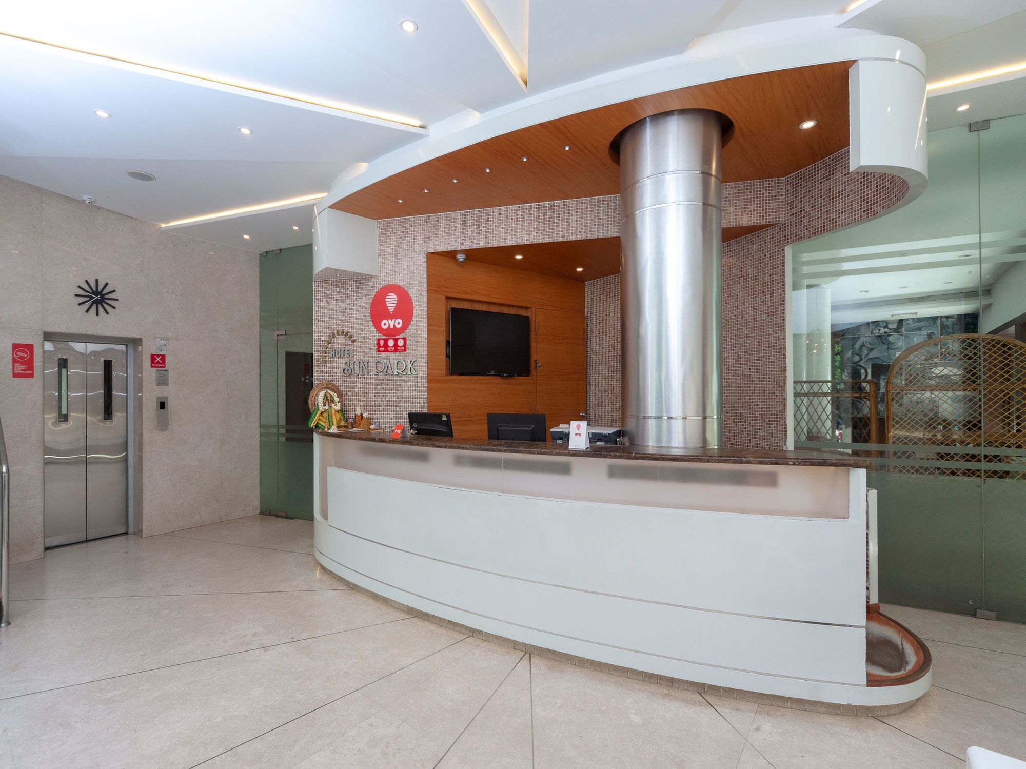 Hotel Sun Park Puducherry Exterior foto